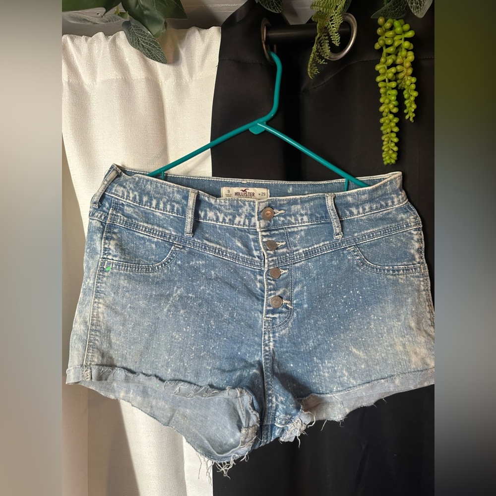 Hollister Jean shorts